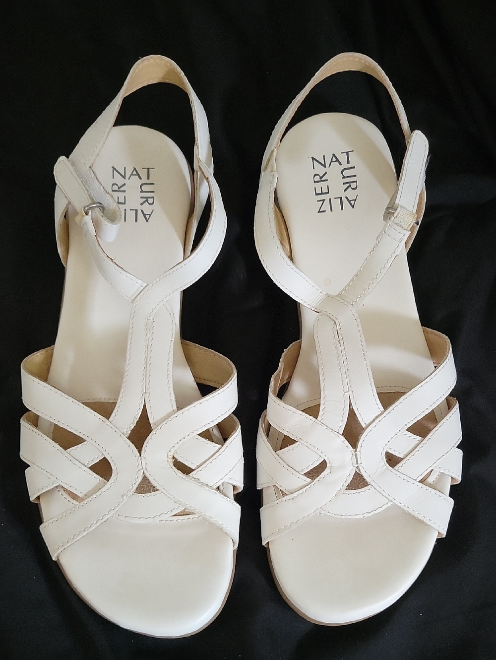 Naturalizer Cream Leather Strappy Slingback Sandals